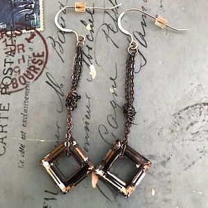 Stunning vintage new Swarovski diamond carbon black earrings